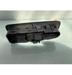Interrupteur de leve vitre avant droit PEUGEOT 807