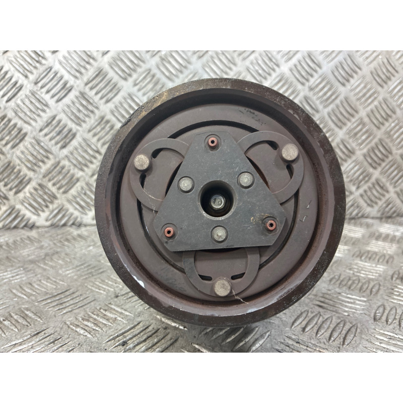 Compresseur clim NISSAN NOTE 2 Photo n°2