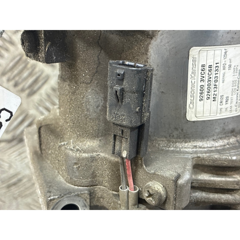 Compresseur clim NISSAN NOTE 2 Photo n°4