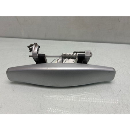 Poignee porte avant droit DACIA SANDERO 1
