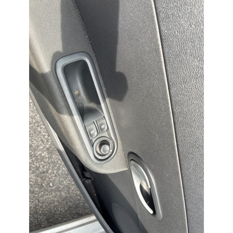 Serrure avant gauche RENAULT CLIO 3 Photo n°20