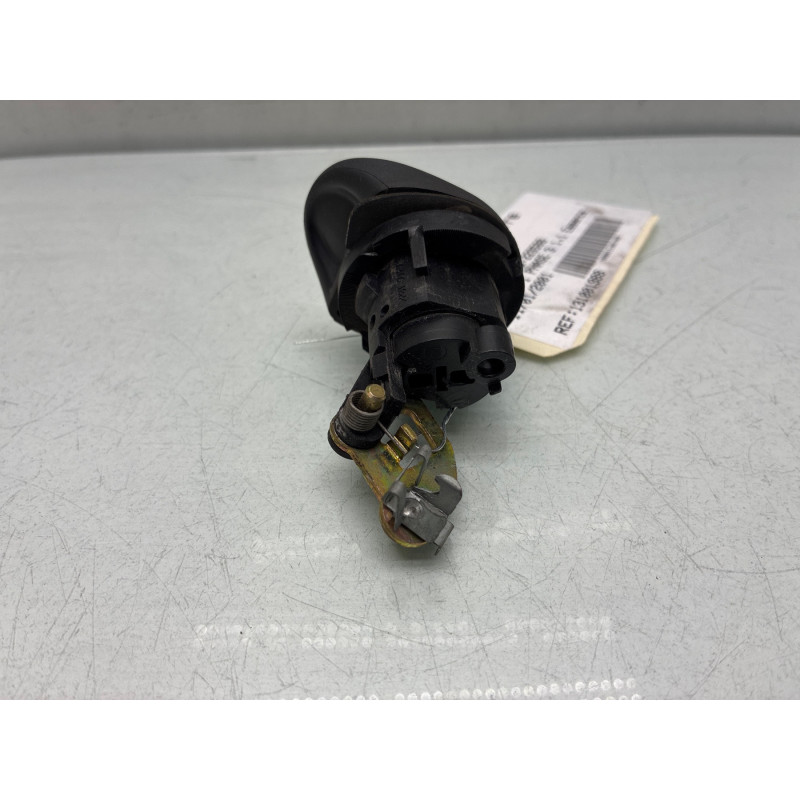 Bouton de coffre RENAULT TWINGO 1 Photo n°3