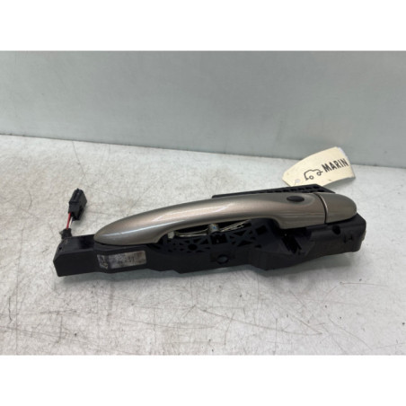 Poignee porte avant droit RENAULT CAPTUR 1