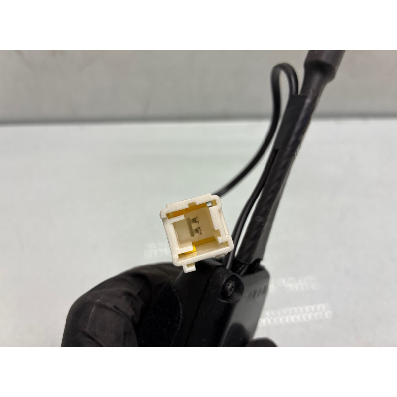 Attache ceinture avant droit PEUGEOT 508 1 Photo n°3