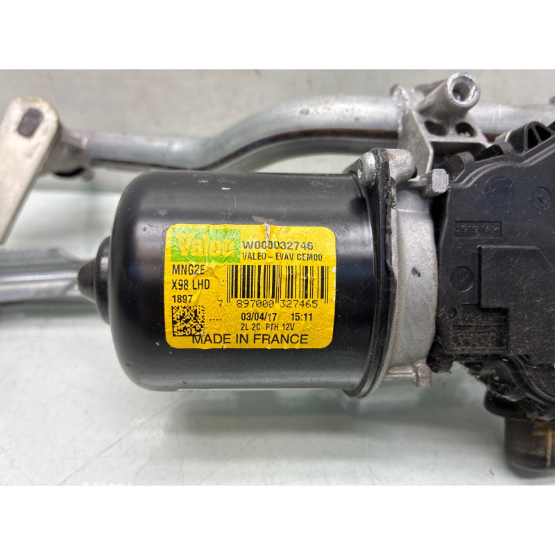Moteur essuie glace avant RENAULT CLIO 4 Photo n°3