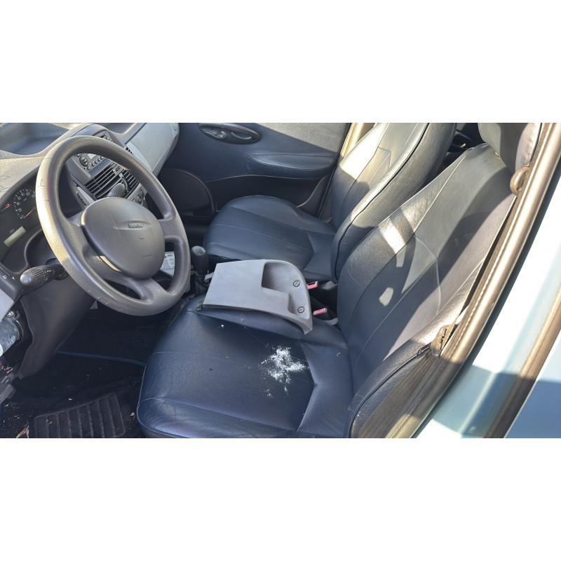 Serrure avant gauche FIAT PUNTO 2 Photo n°14