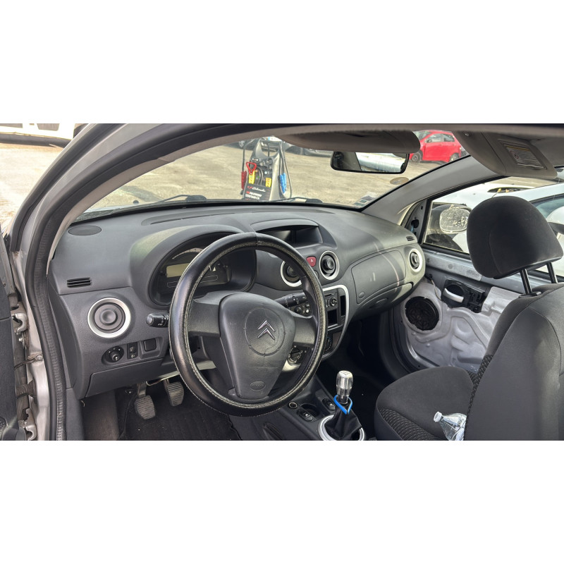 Poignee porte avant droit CITROEN C2 Photo n°16