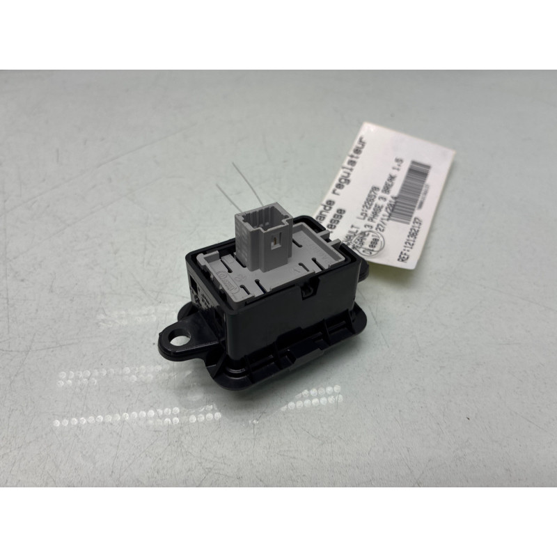 Commande regulateur vitesse RENAULT MEGANE 3 Photo n°3