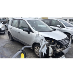Poignee porte avant droit RENAULT SCENIC 3