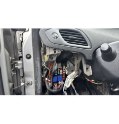Poignee porte avant droit RENAULT SCENIC 3