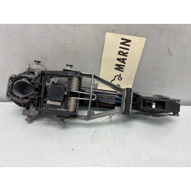 Poignee porte arriere gauche VOLKSWAGEN GOLF 5 Photo n°2