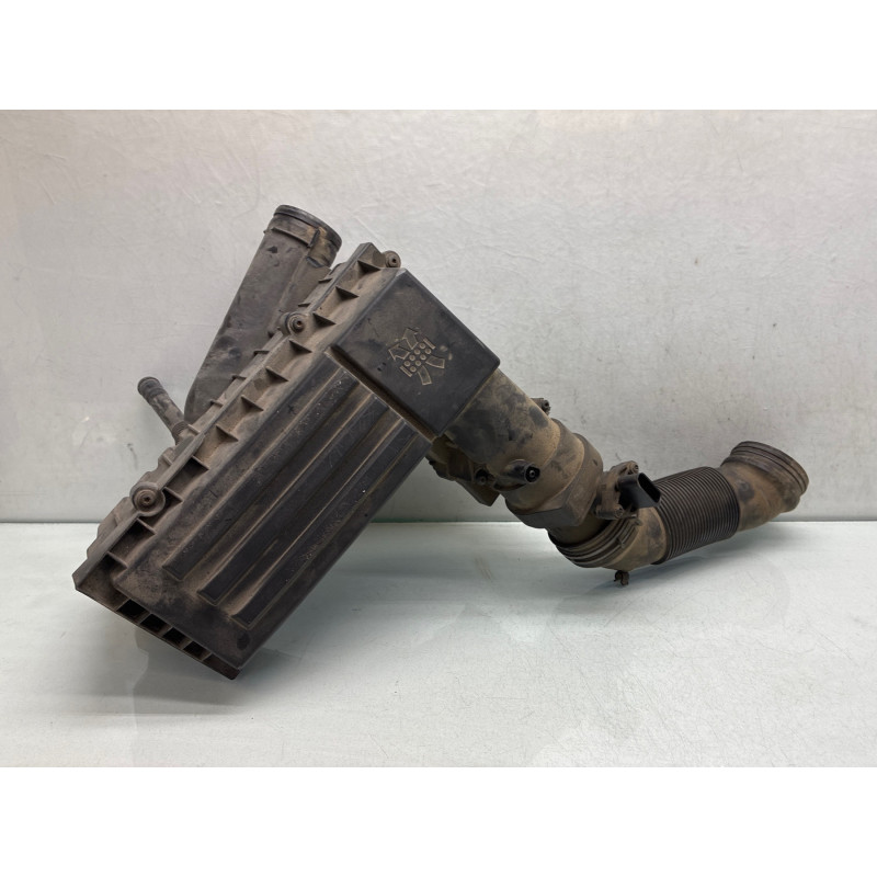Boitier filtre a air VOLKSWAGEN GOLF 5 Photo n°1