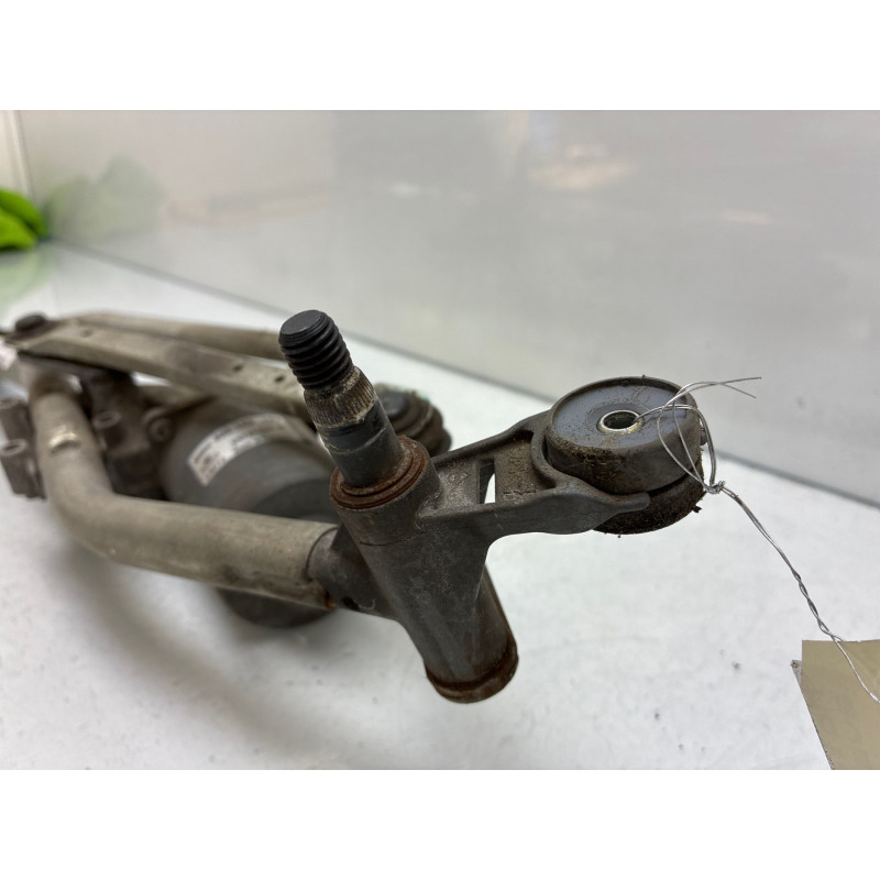 Moteur essuie glace avant RENAULT LAGUNA 3 Photo n°4