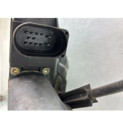 Leve vitre electrique avant droit VOLKSWAGEN POLO 3