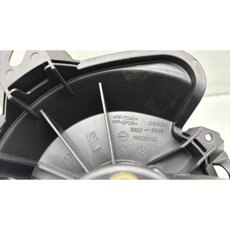 Pulseur d'air OPEL CORSA D Photo n°4