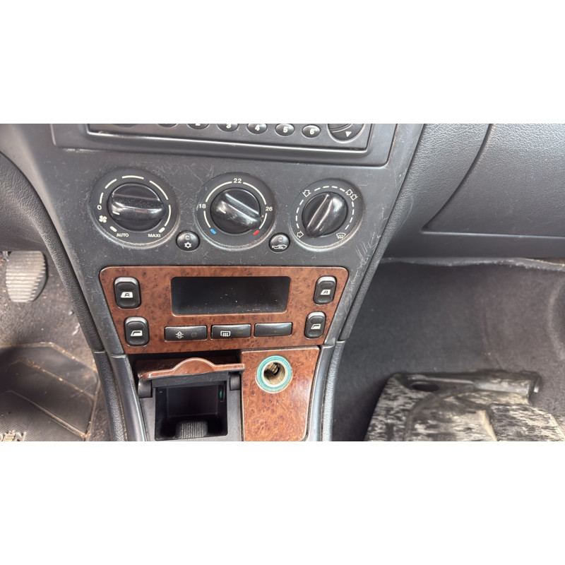 Poignee porte avant droit CITROEN XSARA Photo n°20