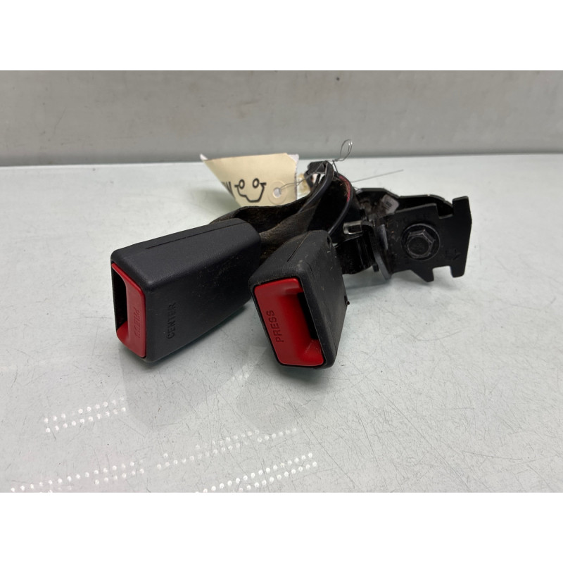 Attache ceinture arriere gauche KIA CEE-D 3 SPORT WAGON Photo n°3