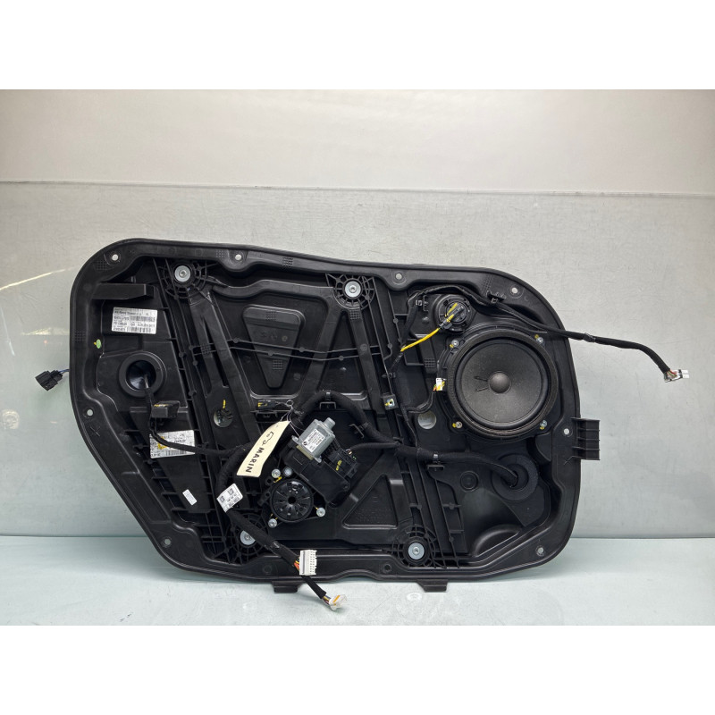 Leve vitre electrique avant gauche KIA CEE-D 3 SPORT WAGON Photo n°3