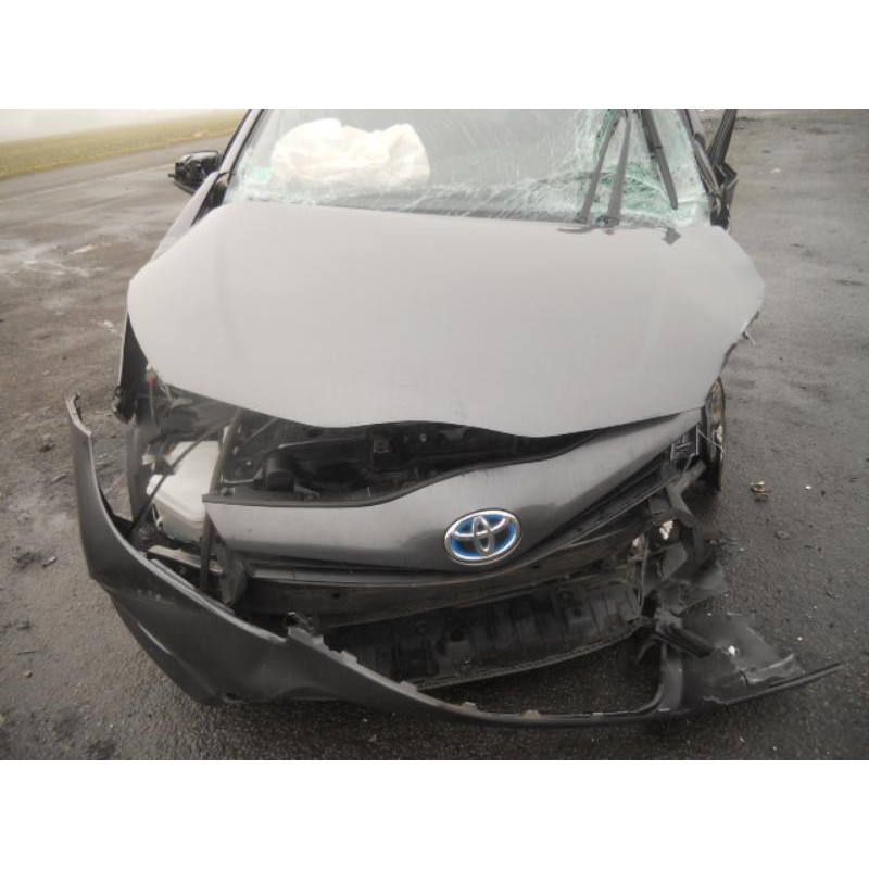 Vitre arriere droit TOYOTA YARIS 3 Photo n°2
