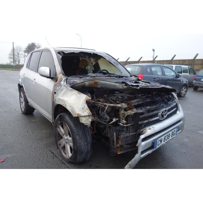 Vitre arriere droit TOYOTA RAV4 3 Photo n°2