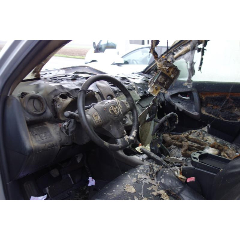 Vitre arriere droit TOYOTA RAV4 3 Photo n°5