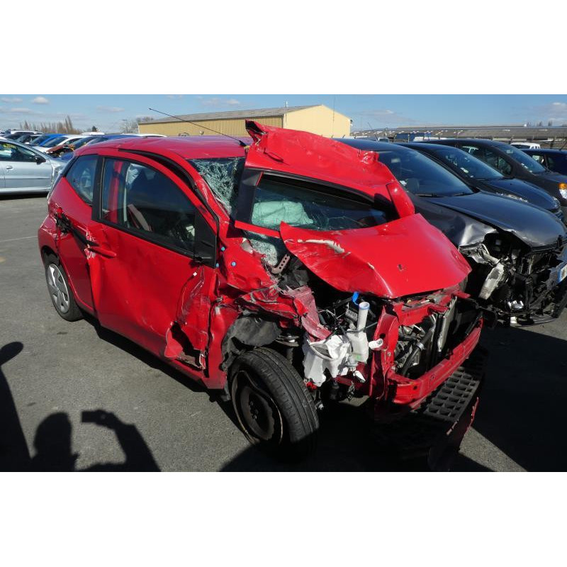Vitre arriere droit TOYOTA AYGO 2 Photo n°2