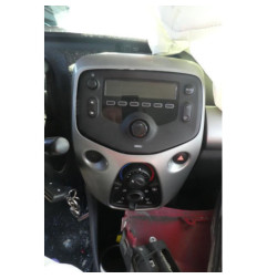 Vitre arriere droit TOYOTA AYGO 2
