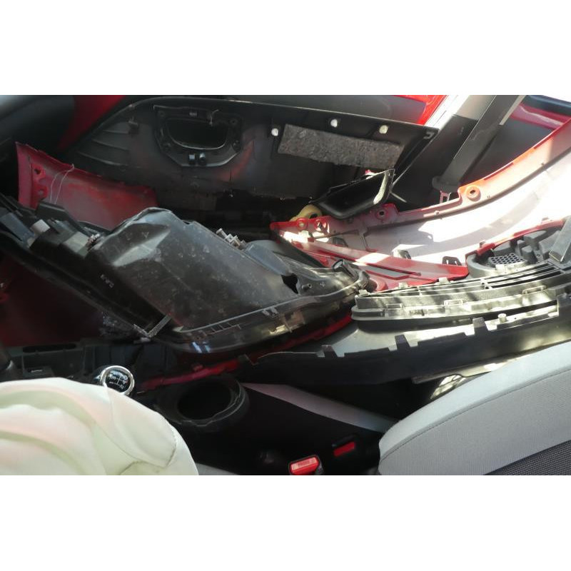 Vitre arriere droit TOYOTA AYGO 2 Photo n°5