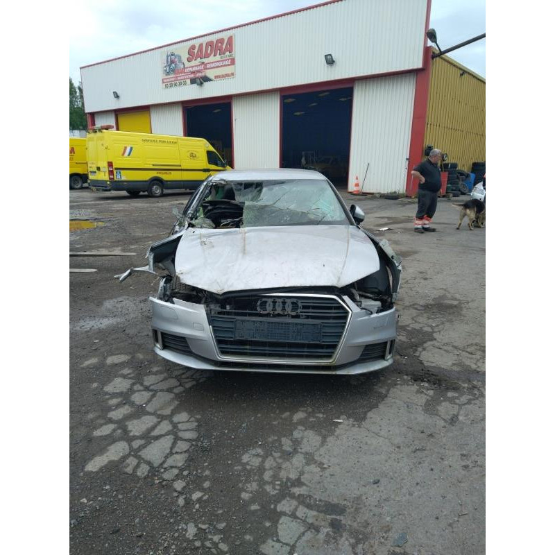 Poignee interieur arriere gauche AUDI A3 3 Photo n°9