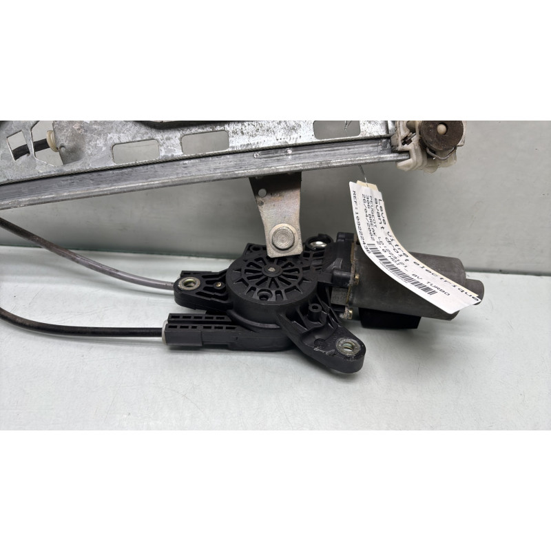 Leve vitre electrique avant droit PEUGEOT 306 Photo n°3