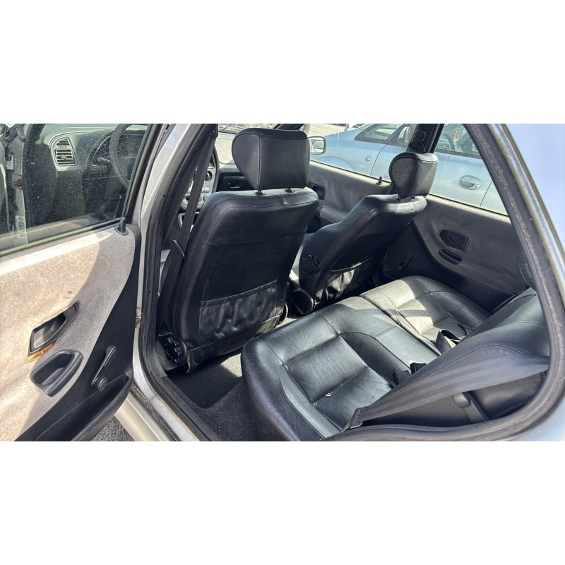 Leve vitre electrique avant droit PEUGEOT 306 Photo n°15