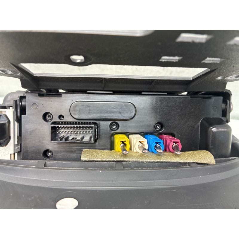 Ecran GPS RENAULT CLIO 3 Photo n°1