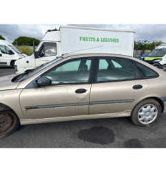 Bandeau de feu malle/hayon RENAULT LAGUNA 1