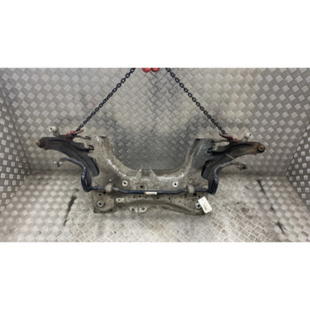 Berceau avant RENAULT CLIO 4 Photo n°1