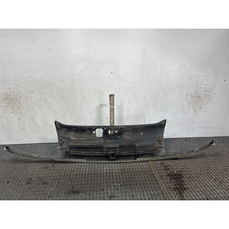 Calandre RENAULT CLIO 2 Photo n°1