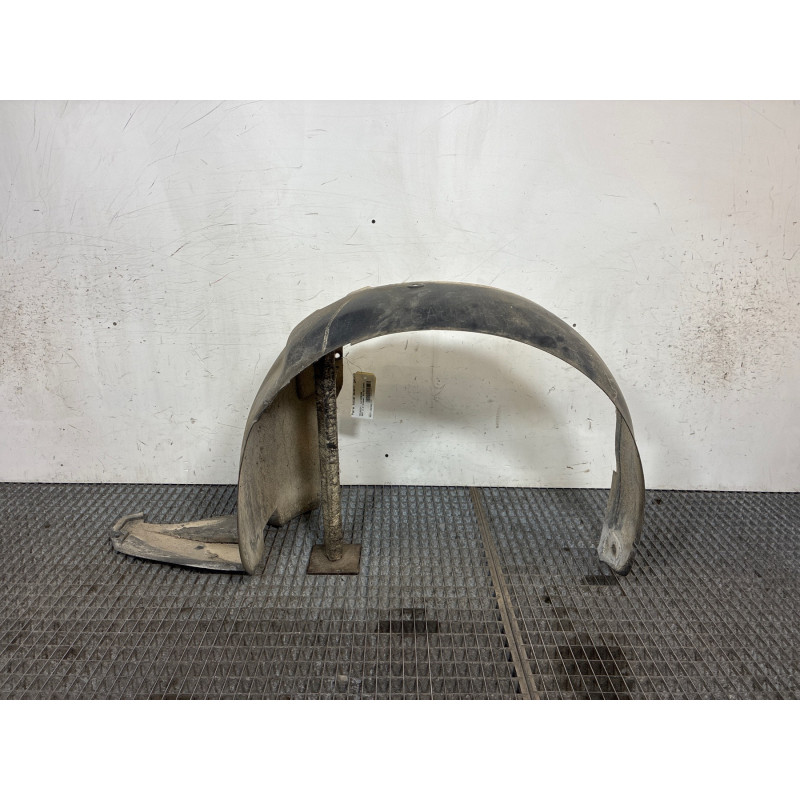 Pare boue avant gauche PEUGEOT 807 Photo n°4