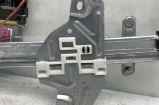 Leve vitre electrique avant droit KIA PICANTO 2