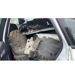 Poignee porte avant droit FORD FOCUS 3