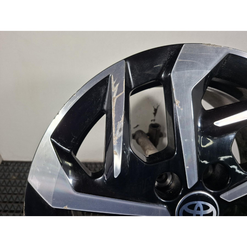 Jante TOYOTA PROACE 3 CITY Photo n°4