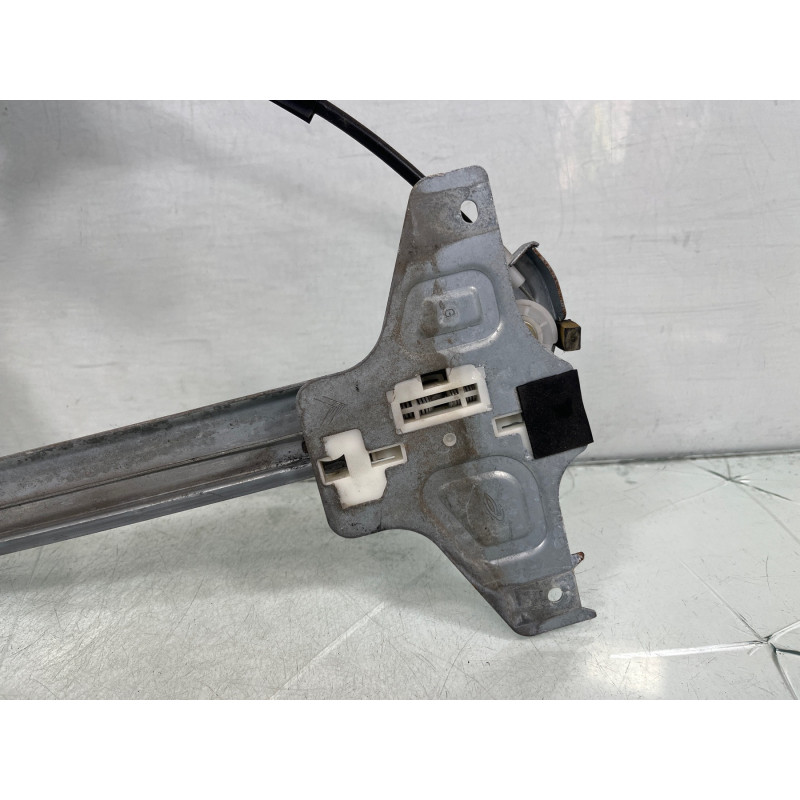 Leve vitre mecanique arriere gauche CITROEN C4 1 Photo n°4