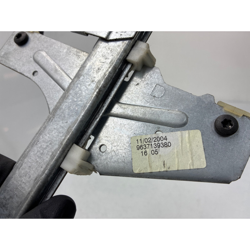 Leve vitre electrique avant droit PEUGEOT 307 Photo n°6