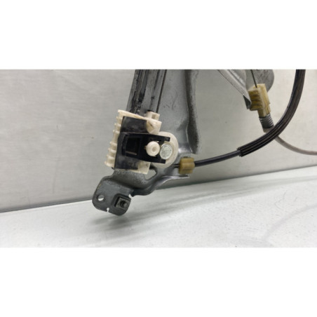 Leve vitre electrique avant droit RENAULT CLIO 3