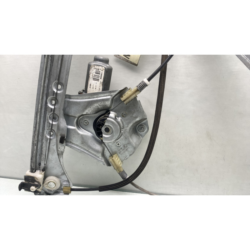 Leve vitre electrique avant droit RENAULT CLIO 3 Photo n°5