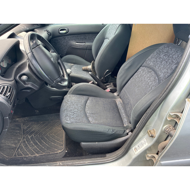 Custode arriere droit PEUGEOT 206 Photo n°20