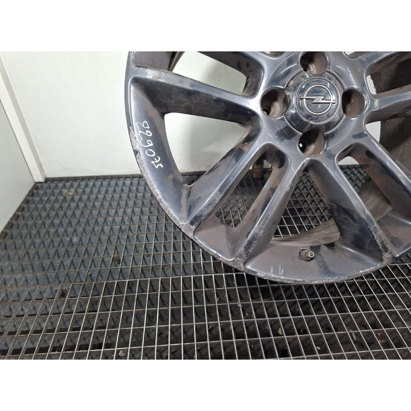 Jante OPEL CORSA D Photo n°1