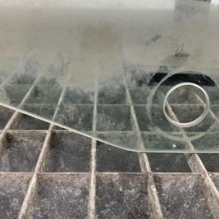 Vitre arriere droit CITROEN ZX