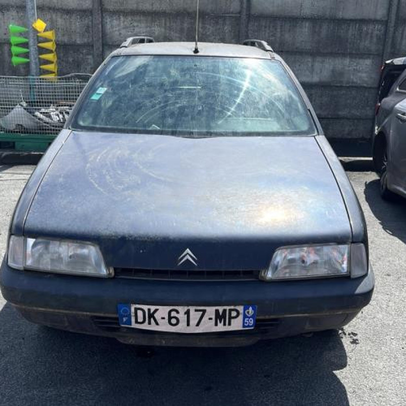 Vitre arriere droit CITROEN ZX Photo n°4