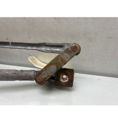 Moteur essuie glace avant FORD KA 1