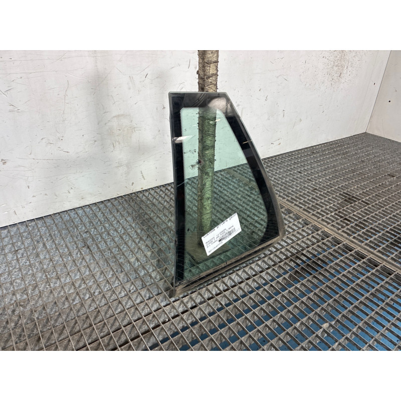 Custode arriere gauche (porte) MERCEDES CLASSE C 204 Photo n°1