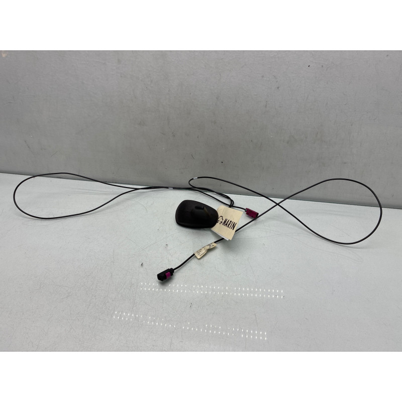 Antenne MERCEDES CLASSE C 204 Photo n°1